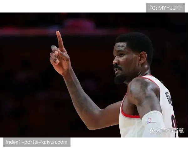 艾顿高效表现成湖人内线支柱 71%真实命中率创新高