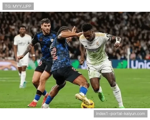 塞维利亚客场稳守反击 五后卫体系成功零封对手