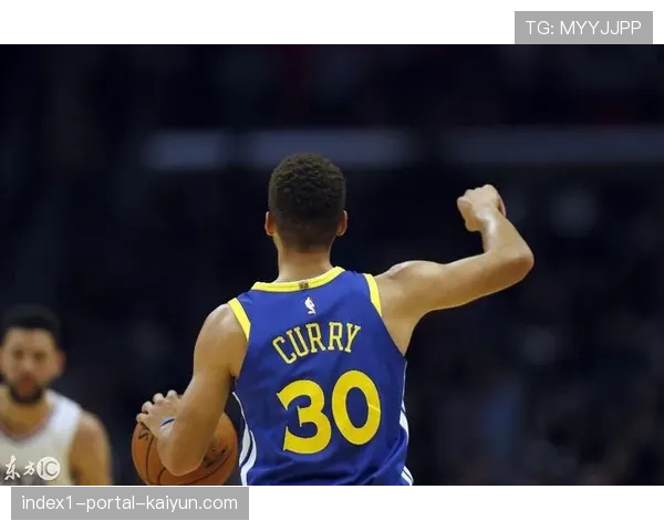 勇士简化进攻战术，第二组织点开发弥补格林策应能力下降